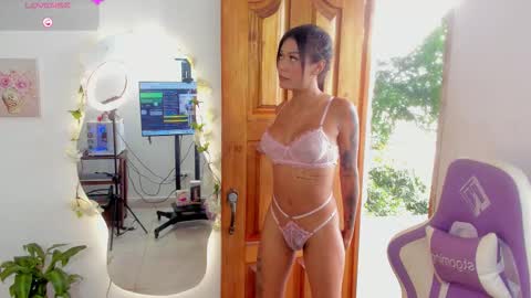 sofia online show from September 26, 5:43 pm