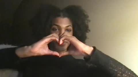 SolaceEve online show from December 22, 9:41 pm