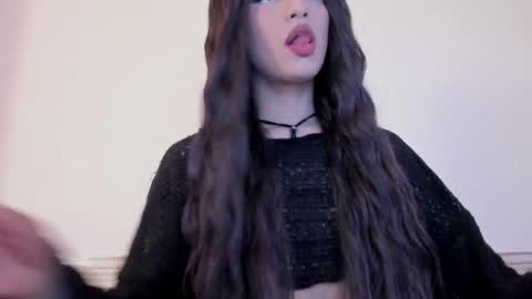 Sophia online show from February 5, 9:42 pm