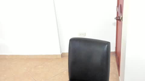 Snapshot of sophia_harry chatting on December 26, 8:42 pm sophia CM online show from December 26, 8:42 pm