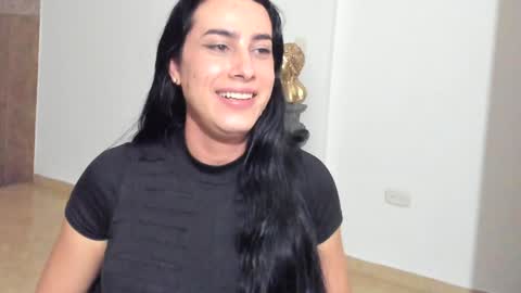 Snapshot of sophia_harry chatting on January 28, 7:32 am sophia CM online show from January 28, 7:32 am