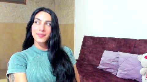 Snapshot of sophia_harry chatting on February 27, 3:14 am sophia CM online show from February 27, 3:14 am