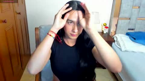 Snapshot of sophia_harry chatting on October 2, 9:10 am sophia CM online show from October 2, 9:10 am