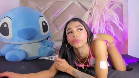 sophia_horny19 online show from July 26, 10:11 am