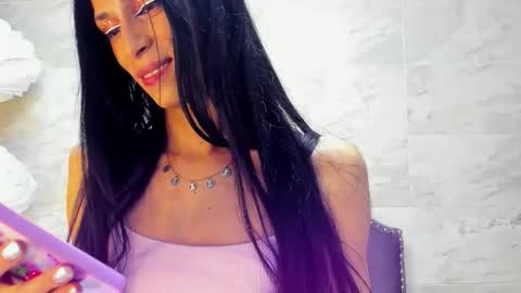 Sophia  online show from April 18, 7:18 pm