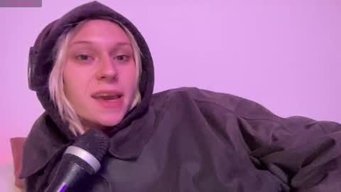 sophiediamond_x online show from September 29, 9:03 pm