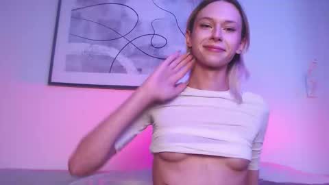 sophiediamond_x online show from October 18, 11:47 am