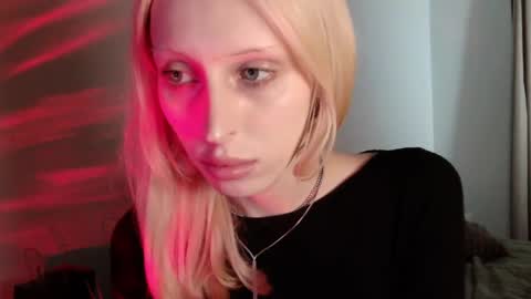 sora999999999 online show from March 25, 7:29 pm