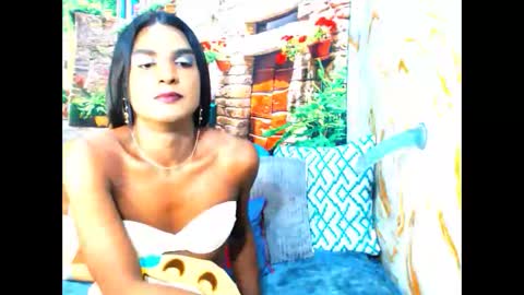 spicybarbie4u online show from February 6, 2:28 am