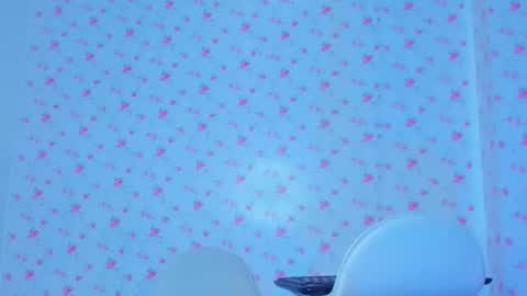 Snapshot of stassiebell chatting on September 14, 2:06 am stassiebell online show from September 14, 2:06 am