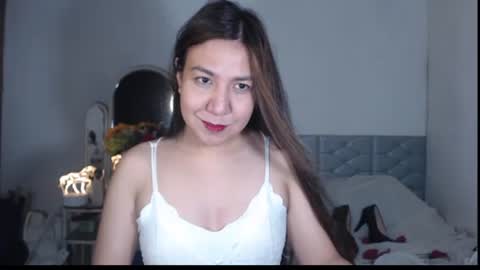 Snapshot of stellahugets chatting on October 11, 4:20 pm Stella online show from October 11, 4:20 pm