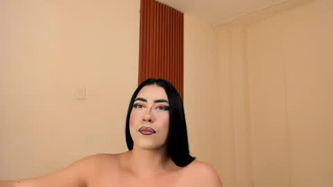 llllSupra llll online show from October 16, 8:08 pm