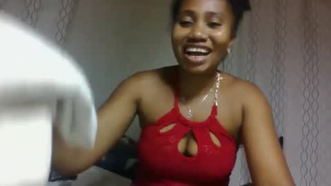 surbelle online show from April 21, 9:38 am