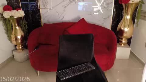 Swan online show from February 5, 12:21 pm