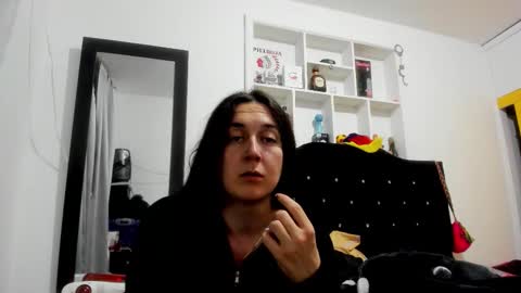 sweet__suck69bitch online show from February 23, 3:42 am