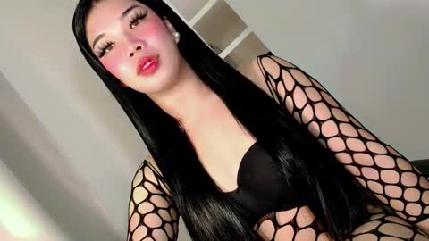 sweet_katrina69 online show from March 8, 1:56 am