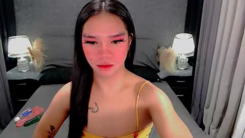 bea takashi  online show from March 3, 9:05 am