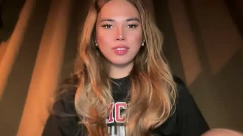 alexa your one and only queen online show from March 13, 3:01 am