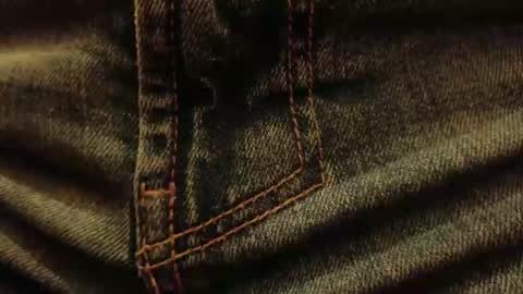 Emily online show from April 19, 7:05 pm