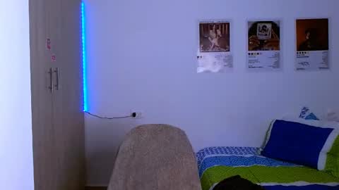 SWEETJAMES  online show from February 20, 7:41 pm