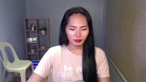 Snapshot of sweetladyboyx chatting on January 8, 12:06 am   online show from January 8, 12:06 am