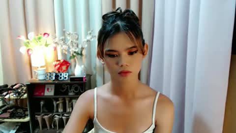 Megan online show from February 19, 5:15 am