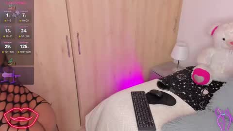  TAYSSA  ONLINE FROM 0630 PM - 1130 PM COLOMBIAN HOUR online show from October 23, 1:31 am