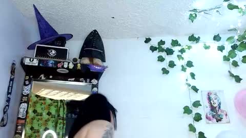 the_lesbian_game online show from March 25, 6:56 pm