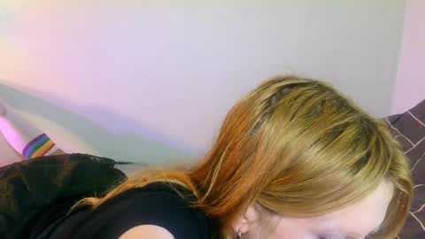 Yolanda online show from October 17, 8:45 pm