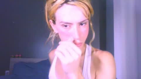 Yolanda online show from April 20, 11:39 pm