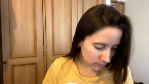 Nicole   TheyElleElu online show from November 3, 7:57 pm