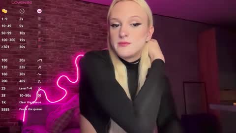 Amira online show from February 2, 2:05 pm