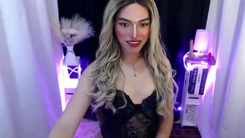 tiffany online show from November 24, 6:10 pm