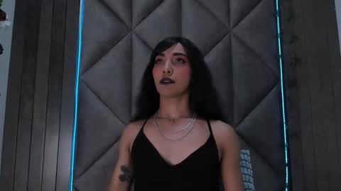 Tiffany  online show from October 27, 7:33 pm