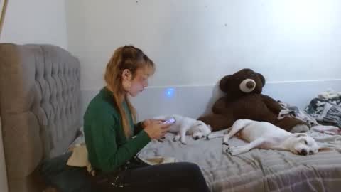 tini_mix206927 online show from April 18, 8:31 pm