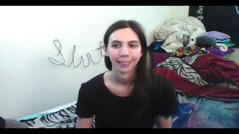 Snapshot of totalfuckingadorable chatting on October 20, 7:00 am Luna online show from October 20, 7:00 am