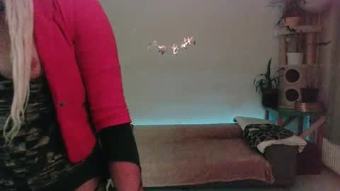 Patrizia online show from October 29, 2:09 am