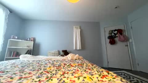transgirl007 online show from June 9, 10:31 pm