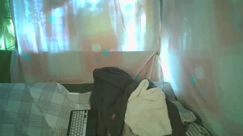 Snapshot of transhottie28 chatting on March 12, 11:22 pm transhottie28 online show from March 12, 11:22 pm