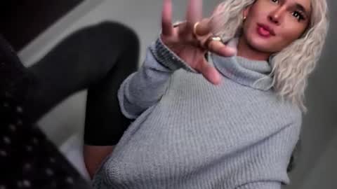 ALMIGHTY GODDESS VALENTINA online show from January 6, 12:47 am