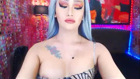 Snapshot of transplayfullolivia chatting on February 22, 7:01 am KYLIE BELLA  TS online show from February 22, 7:01 am