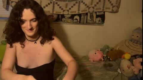 treecups online show from July 13, 1:19 am
