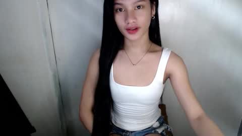 STEPHANiE online show from December 3, 10:58 pm