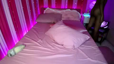 BLACKYLADY online show from September 26, 1:46 am