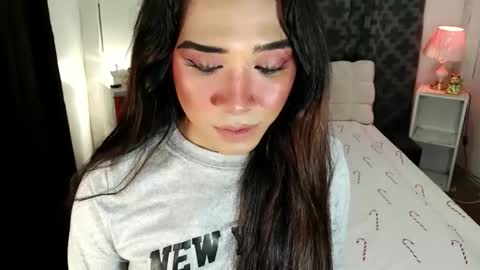 The Girl Named Romantika  online show from March 16, 3:54 am