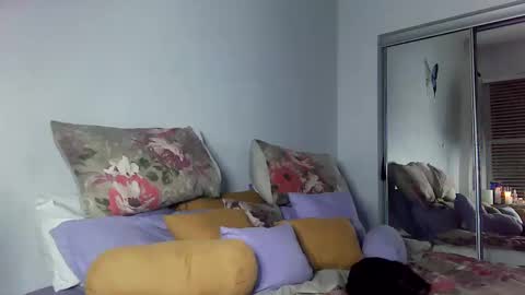 Amber White online show from January 13, 2:18 am