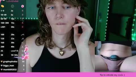 Ellie Ryder online show from September 19, 2:17 am