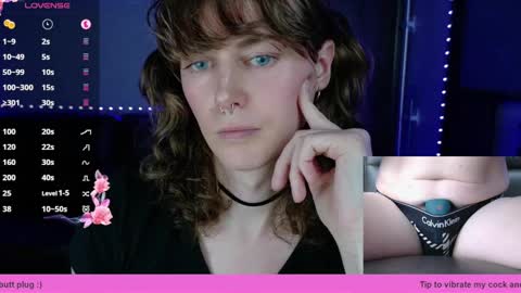 Ellie Ryder online show from September 23, 11:55 pm