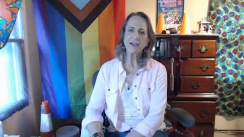 twocumkerry online show from June 13, 12:05 pm