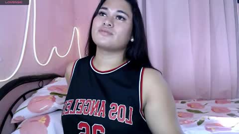 SINGLE online show from April 1, 1:07 am